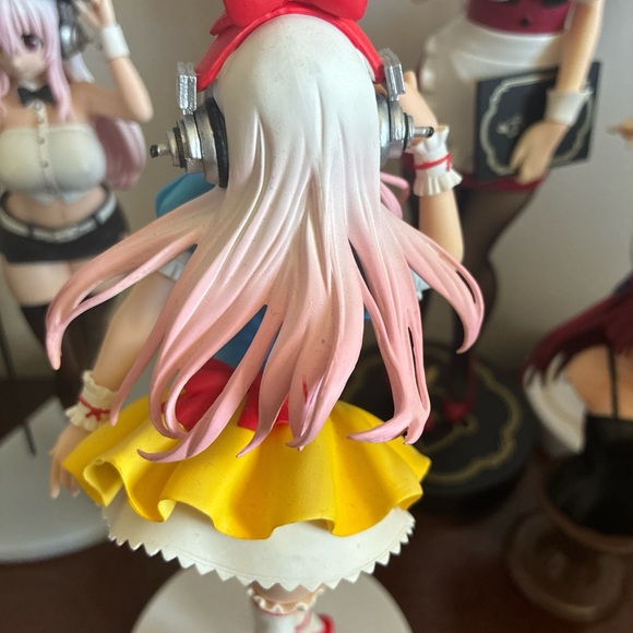 Super Sonico anime figure lot - Picture 4 of 7